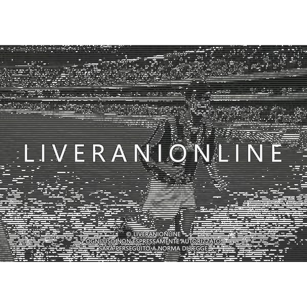 22-04-1990 VERONA CAMPIONATO DI CALCIO SERIE A VERONA-MILAN 2-1 NELLA FOTO PAOLO MALDINI A FINE GARA AG ALDO LIVERANI SAS