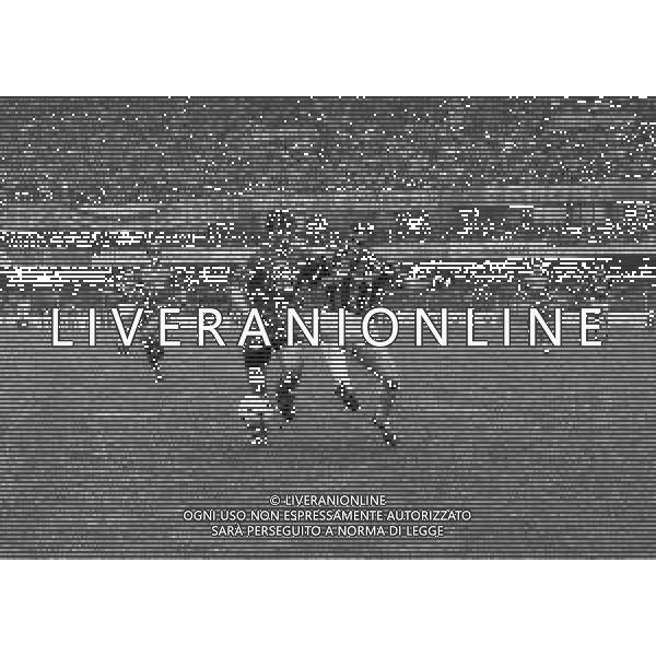 22-04-1990 VERONA CAMPIONATO DI CALCIO SERIE A VERONA-MILAN 2-1 NELLA FOTO NELSON GUTTIEREZ E MARCO SIMONE AG ALDO LIVERANI SAS