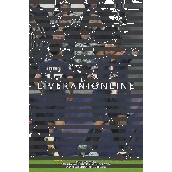 Torino 02.11.2022 Stadio Allianz Stadium ©Manuela Viganti/Agenzia Aldo Liverani Juventus vs Paris Saint Germain Champions League 2022/2023 Gruppo H Giornata 6 di 6 Nella foto: esultanza paris saint germain dopo il gol di kylian Mbappe\' / AGENZIA ALDO LIVERANI SAS