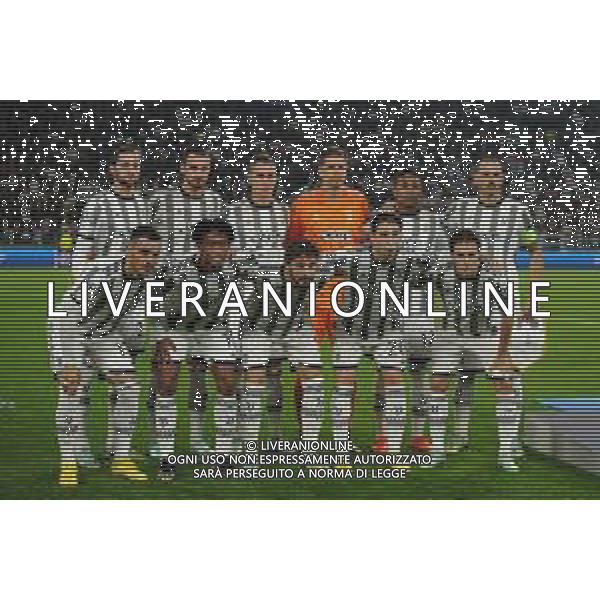 Torino 02.11.2022 Stadio Allianz Stadium ©Manuela Viganti/Agenzia Aldo Liverani Juventus vs Paris Saint Germain Champions League 2022/2023 Gruppo H Giornata 6 di 6 Nella foto: la formazione della juventus da sx verdo dx: adrien rabiot, federico gatti, arkadiusz milik, wojciech szceszny, alex sandro, leonardo bonucci, filip kostic, juan cuadrado, manuel locatelli, fabio miretti e nicoò fagioli / AGENZIA ALDO LIVERANI SAS