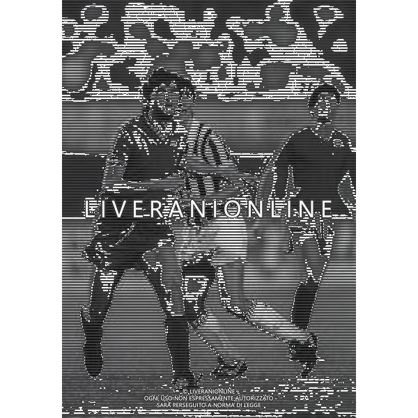 28-08-1983 TORINO COPPA ITALIA FASE A GIRONI JUVENTUS-CATANZARO 1-0 NELLA FOTO RAIMONDO MARINO E PAOLO ROSSI AG ALDO LIVERANI SAS