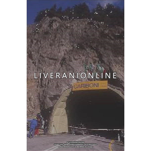 1987 VALTELLINA INAUGURAZIONE GALLERIA PER BORMIO DOPO L\'ALLUVIONE NELLA FOTOL\'INAUGURAZIONE DELLA GALLERIA PER BORMIO DOPO L\'ALLUVIONE AG ALDO LIVERANI SAS