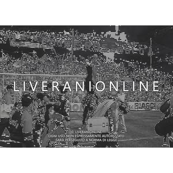 26-05-1991 GENOVA CAMPIONATO DI CALCIO SERIE A GENOA-JUVENTUS 2-0 NELLA FOTO CARLOS AGUILERA FESTEGGIA A FINE GARA AG ALDO LIVERANI SAS