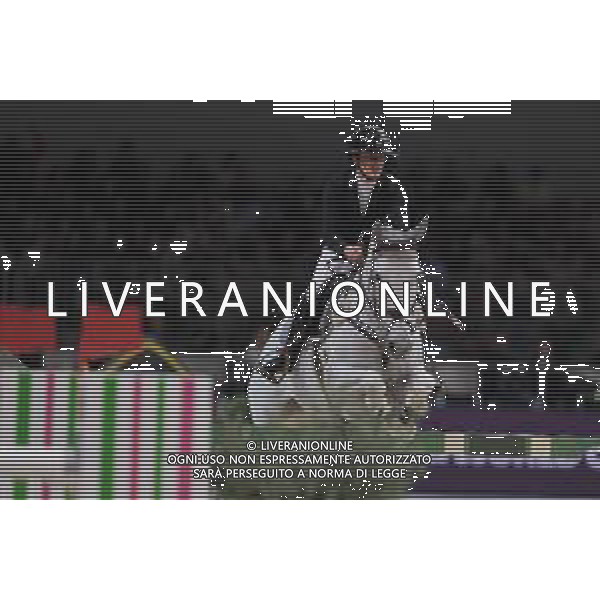 Valentina Isoardi su Favinia in azione durante il CSI5-W FEI Longines World Cup in occasione del Verona Jumping 2022, 5 Novembre 2022, Pala Volkswagen, Verona, Italy ©Roberto Tommasini / AGENZIA ALDO LIVERANI SAS