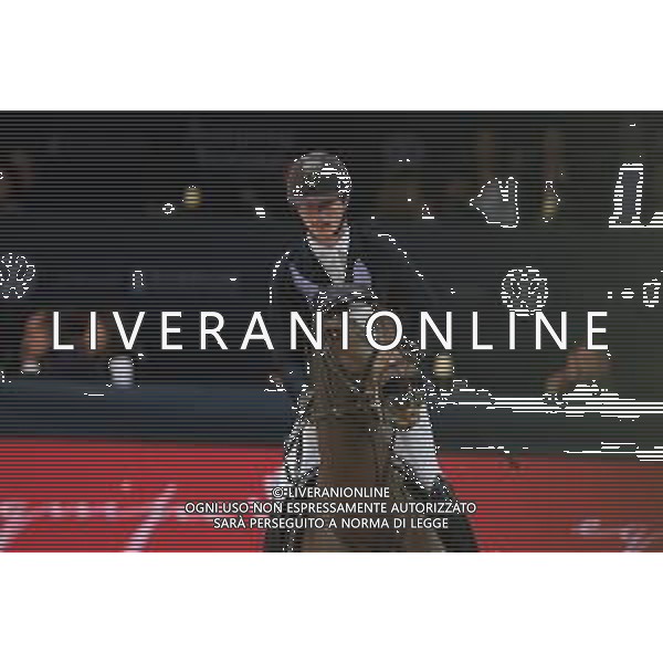Edouard Schimitz su Babylone des Erables in azione durante il CSI5-W FEI Longines World Cup in occasione del Verona Jumping 2022, 5 Novembre 2022, Pala Volkswagen, Verona, Italy ©Roberto Tommasini / AGENZIA ALDO LIVERANI SAS