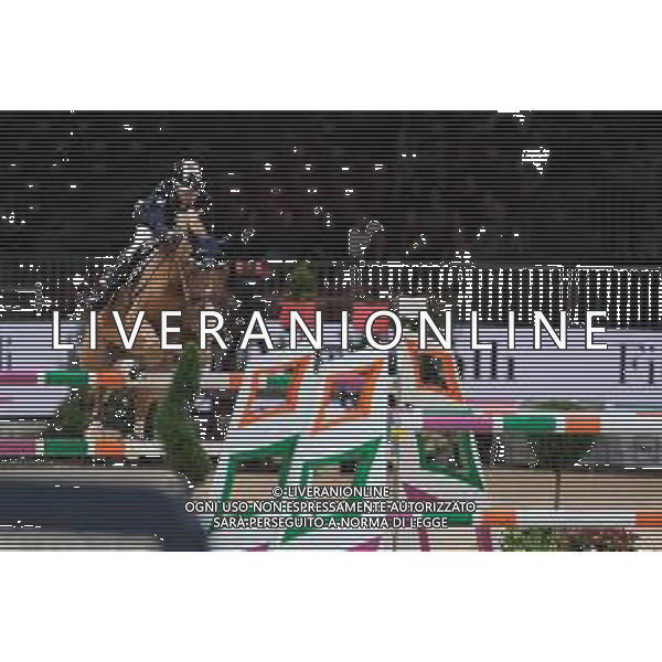 Mike Kawai su Saxo de la Cour in azione durante il CSI5-W FEI Longines World Cup in occasione del Verona Jumping 2022, 5 Novembre 2022, Pala Volkswagen, Verona, Italy ©Roberto Tommasini / AGENZIA ALDO LIVERANI SAS