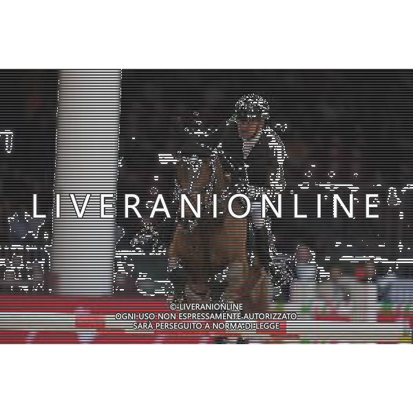 Simon Delestre su Iniesta V in azione durante il CSI5-W FEI Longines World Cup in occasione del Verona Jumping 2022, 5 Novembre 2022, Pala Volkswagen, Verona, Italy ©Roberto Tommasini / AGENZIA ALDO LIVERANI SAS