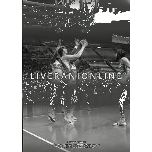 1980-1981 MILANO CAMPIONATO DI BASKET SERIE A 1 BILLY MILANO-ACQUA FERRARELLE RIETI NELLA FOTO vittorio gallinari AG ALDO LIVERANI SAS