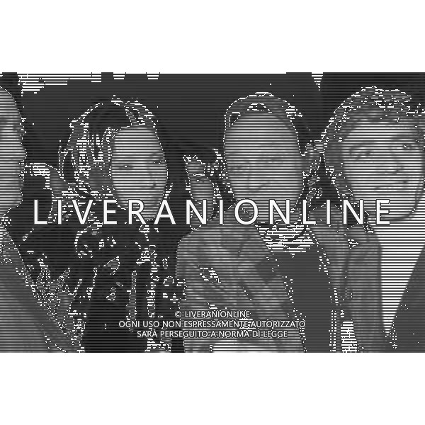 LUCIANO BERETTA CANTANTE - RETROSPETTIVA NELLA FOTO A SANREMO NEL 1974 CON ROSANNA FRATELLO E MINO REITANO ©Archivio Giovanni Liverani / AG ALDO LIVERANI SAS