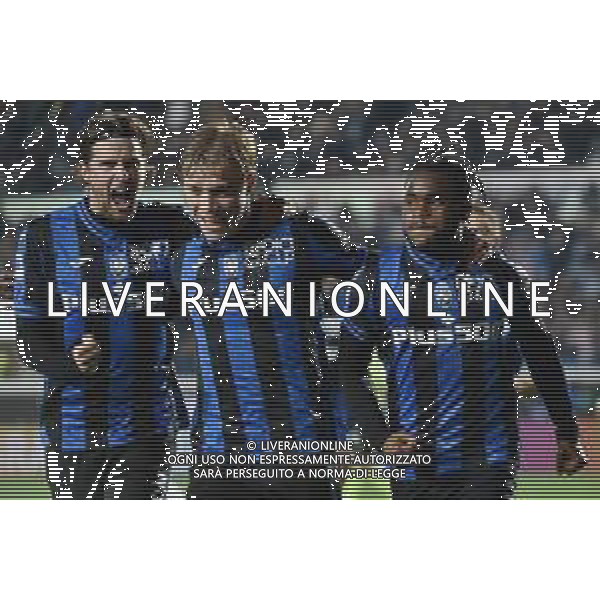 da SX Hans Hateboer (Atalanta), Rasmus Hojlund (Atalanta) e Ademola Lookman (Atalanta) esultano dopo il gol dell\'1 a 0 Atalanta vs Napoli Bergamo 05-11-2022 Gewiss Stadium - Stadio Atleti Azzurri d\'Italia Campionato Serie A TIM - 13a giornata foto Roberto Garavaglia/ag. Aldo Liverani sas