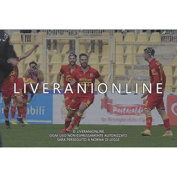 Catanzaro-Crotone Serie C 2022-2023. November 6, 2022 at Stadio Nicola Ceravolo In pic: Pietro Iemmello gol 1-0 esultanza ©Andrea Rosito / AGENZIA ALDO LIVERANI SAS