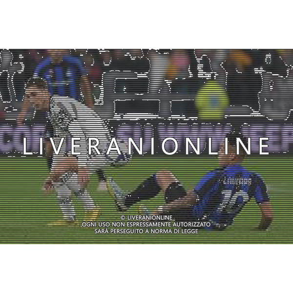 Torino 06.11.2022 Allianz Stadium ©Manuela Viganti/Agenzia Aldo Liverani Juventus vs Inter Campionato Calcio Serie A TIM 2022/2023 13a giornata Nella foto: fabio miretti e lautaro martinez ©AGENZIA ALDO LIVERANI SAS