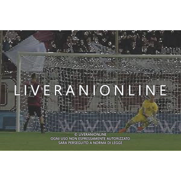 Reggina-Genoa Serie B 2022-2023, November 11 2022, Stadio Oreste Granillo in Reggio Calabria In pic: Adrian Semper penalty FOTO ANDREA ROSITO-AG ALDO LIVERANI SAS