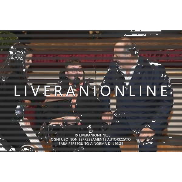 TVRG Giornata della Ricerca nella foto Simone Pedersoli SX e Jerry Scotti DX Milano 08-11-2022 Presso il Teatro alla Scala ha avuto luogo la Giornata della Ricerca con la consegna del premio internazionale Lombardia e\' Ricerca foto agenzia Aldo Liverani sas / AGENZIA ALDO LIVERANI SAS
