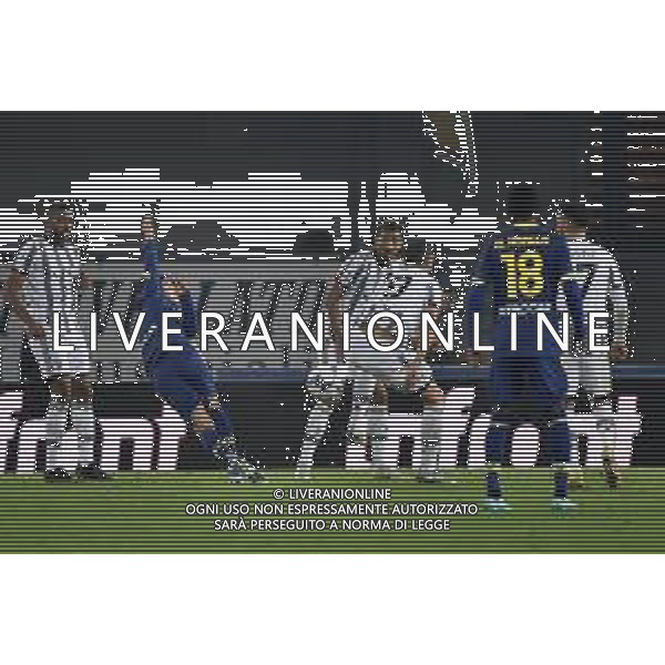 TVRG l\'intervento di Leonardo Bonucci (Juventus) inizialmente giudicato da rigore dall\'arbitro Marco Di Bello di Brindisi poi corretto dopo visione al VAR Hellas Verona vs Juventus Verona 10-11-2022 Stadio Marcantonio Bentegodi Campionato Serie A TIM - 14a giornata foto Roberto Garavaglia/ag. Aldo Liverani sas / AGENZIA ALDO LIVERANI SAS