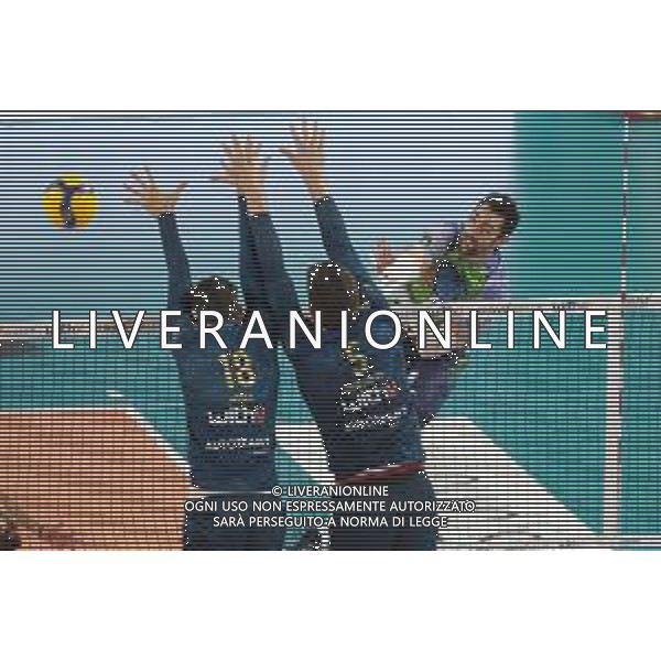13-11-2020 VERONA CAMPIONATO DI VOLLEY WITHU VERONA-VERO VOLLEY MONZA NELLA FOTO Attacco di Stephen Maar - Vero Volley Monza FOTO ROBERTO TOMMASINI-AG ALDO LIVERANI SAS
