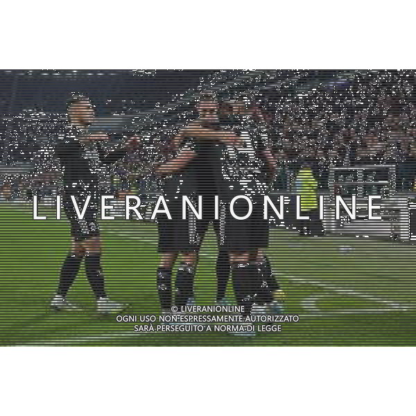 Torino 13.11.2022 Allianz Stadium ©Manuela Viganti/Agenzia Aldo Liverani Juventus vs Lazio Campionato Calcio Serie A TIM 2022/2023 15a giornata Nella foto: esultanza juventus dopo il gol di arkadiusz milik