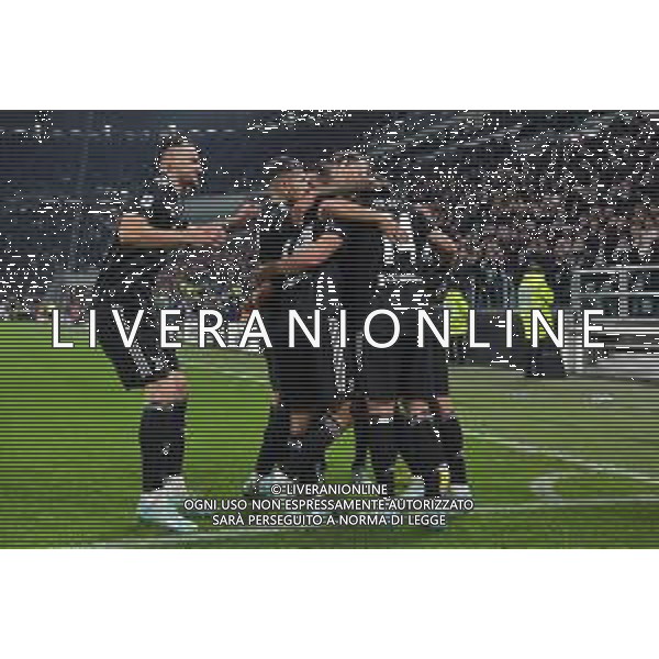 Torino 13.11.2022 Allianz Stadium ©Manuela Viganti/Agenzia Aldo Liverani Juventus vs Lazio Campionato Calcio Serie A TIM 2022/2023 15a giornata Nella foto: esultanza juventus dopo il gol di arkadiusz milik