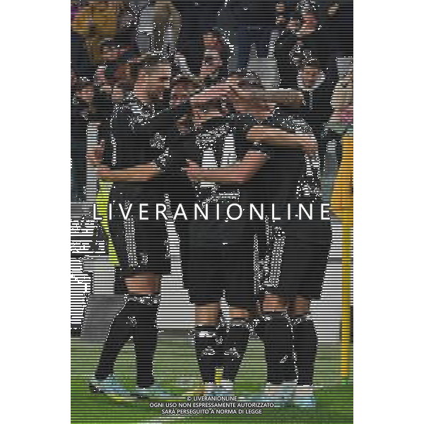 Torino 13.11.2022 Allianz Stadium ©Manuela Viganti/Agenzia Aldo Liverani Juventus vs Lazio Campionato Calcio Serie A TIM 2022/2023 15a giornata Nella foto: esultanza juventus dopo il gol di arkadiusz milik