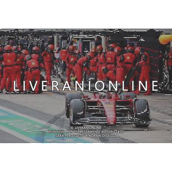 Charles Leclerc (MON) Ferrari F1-75 makes a pit stop. 13.11.2022. Formula 1 World Championship, Rd 21, Brazilian Grand Prix, Sao Paulo, Brazil, Race Day. - www.xpbimages.com, EMail: requests@xpbimages.com © Copyright: Batchelor / XPB Images / AGENZIA ALDO LIVERANI SAS - ITALY ONLY EDITORIAL USE ONLY