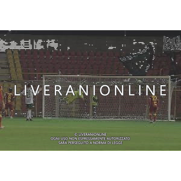 Catanzaro, Italia - calcio Coppa Italia Lega Pro 2022/2023 Stadio Nicola Ceravolo In foto : Gol Kanoute ©Andrea Rosito / AGENZIA ALDO LIVERANI SAS