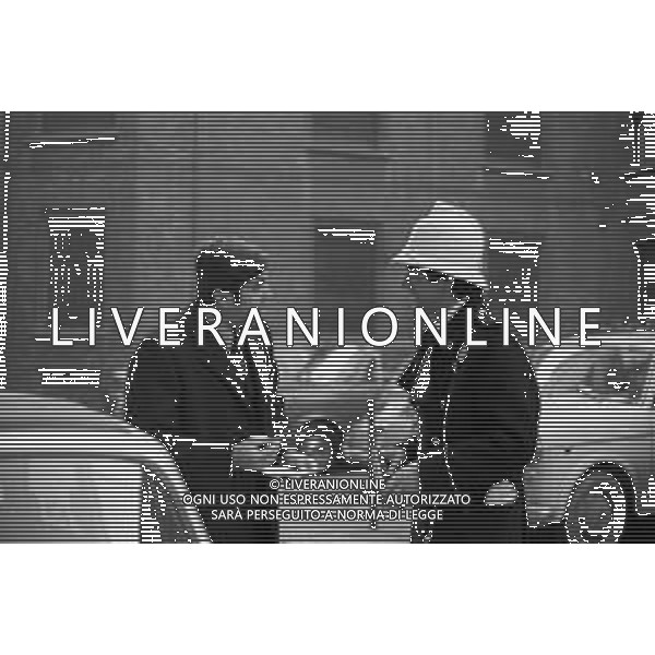 RETROSPETTIVA ARNALDO PRATI ARBITRO DI CALCIO ITALIANO E VIGILE URBANO DI PARMA NELLA FOTO CON LA DIVISA DI AGENTE DELLA POLIZIA MUNICIPALE DEL COMUNE DI PARMA NEL 1973 ©Archivio Giovanni Liverani / AGENZIA ALDO LIVERANI SAS
