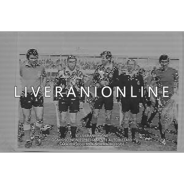 RETROSPETTIVA ARNALDO PRATI ARBITRO DI CALCIO ITALIANO E VIGILE URBANO DI PARMA NELLA FOTO CON LA DIVISA DI ARBITRO DURANTE UNA PARTITA ©ARNALDO PRATI RIPRODUZIONE / AGENZIA ALDO LIVERANI SAS