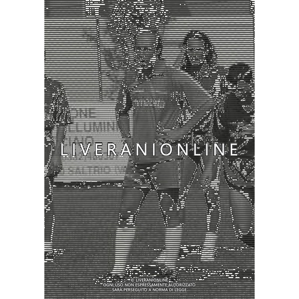 1994 ALLENAMENTO ESTIVO PRE CAMPIONATO VENEZIA CALCIO NELLA FOTO GIAN PIERO VENTURA ALLENATORE VENEZIA CALCIO AG ALDO LIVERANI SAS