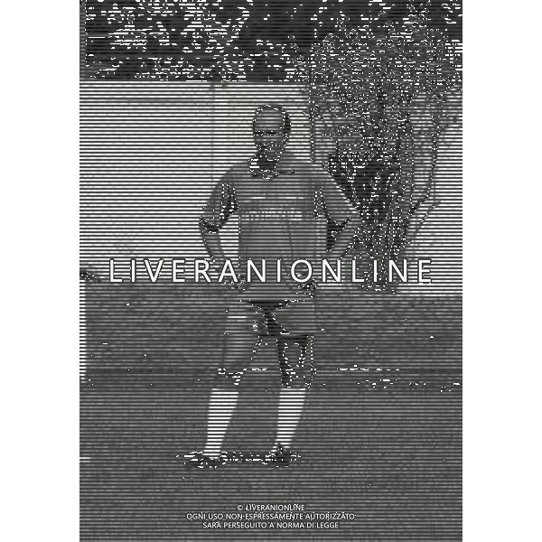1994 ALLENAMENTO ESTIVO PRE CAMPIONATO VENEZIA CALCIO NELLA FOTO GIAN PIERO VENTURA ALLENATORE VENEZIA CALCIO AG ALDO LIVERANI SAS