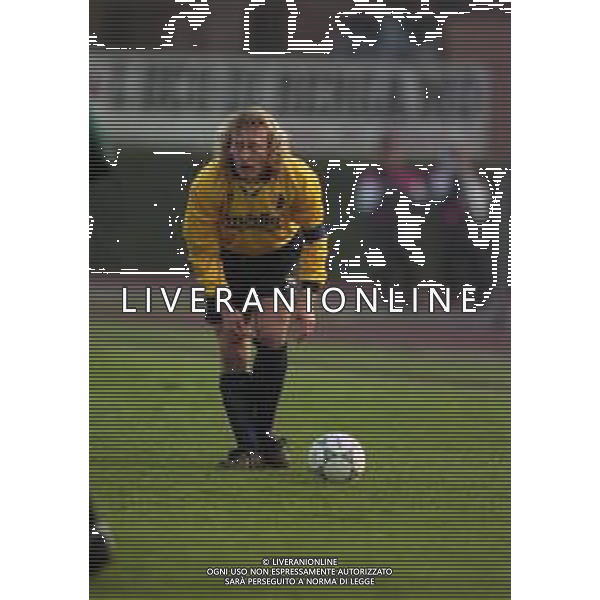 28-12-1997 ALZANO LOMBARDO CAMPIONATO DI CALCIO SERIE C1 ALZANO VIRESCIT-MODENA 1-1 NELLA FOTO RIKI DI BIN AG ALDO LIVERANI SAS
