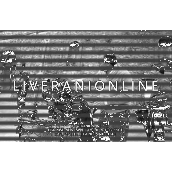SET DEL FILM DOCUMENTARIO RAI \' IO E IL DUCE\' DIRETTO DAL REGISTA ALBERTO NEGRIN NEL 1984 NELLA FOTO IL REGISTA DURANTE LE RIPRESE AG ALDO LIVERANI SAS