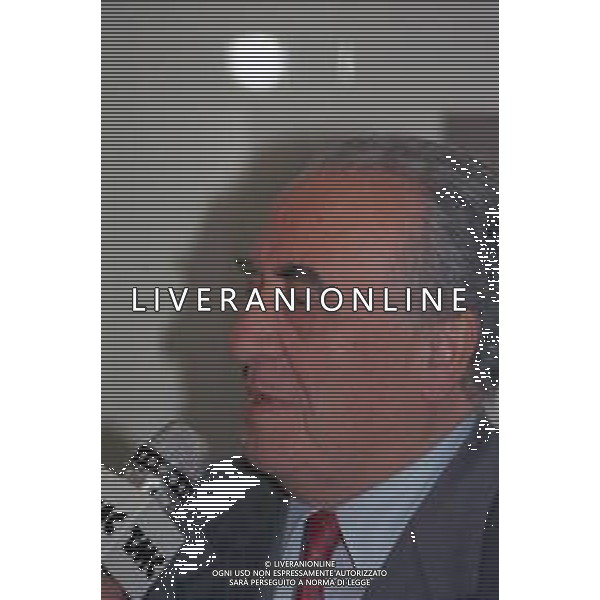 RETROSPETTIVA FRANCO SENSI PRESIDENTE ROMA CALCIO NELLA FOTO FRANCO SENSI PRESIDENTE ROMA CALCIO NELL\'ANNO 1998 A MILANO IN LEGA CALCIO AG ALDO LIVERANI SAS  
