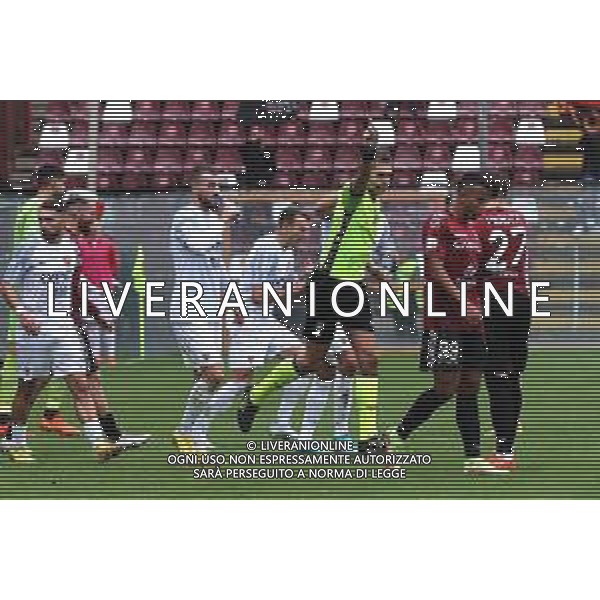 27/11/2022 Stadio Oreste Granillo Reggio Calabria Reggina vs Benevento Dopo consultazione al VAR Zufferli non concede il secondo rigore alla Reggina ©GARREFFA PASQUALE / AGENZIA ALDO LIVERANI SAS