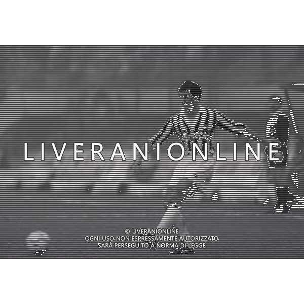 06-01-1988 TORINO COPPA ITALIA OTTAVI DI ANDATA JUVENTUS-PESCARA 1-0 NELLA FOTO LUIGI DE AGOSTINI AG ALDO LIVERANI SAS