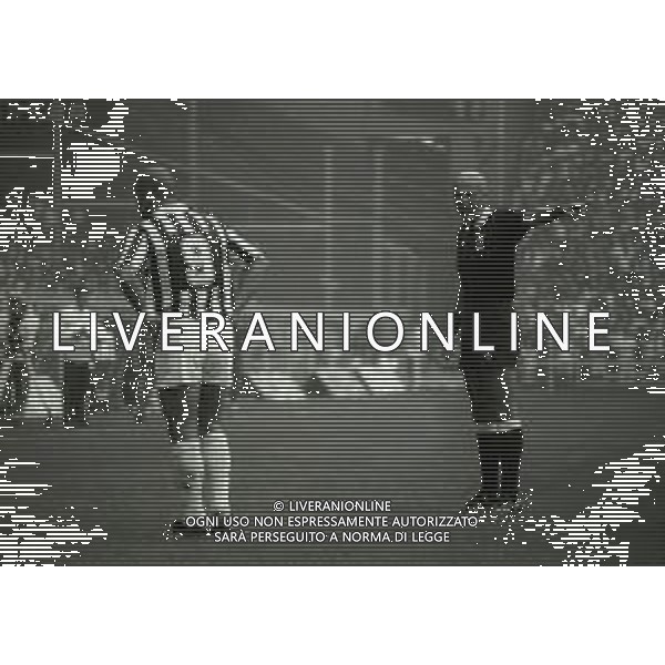 20-09-1992 GENOAVA CAMPIONATO DI CALCIO SERIE A GENOA-JUVENTUS 2-2 NELLA FOTO ARBITRO PIERLUIGI COLLINA CON GIANLUCA VIALLI AG ALDO LIVERANI SAS