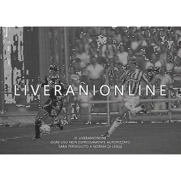 20-09-1992 GENOAVA CAMPIONATO DI CALCIO SERIE A GENOA-JUVENTUS 2-2 NELLA FOTO GIANLUCA SIGNORINI E DAVID PLATT AG ALDO LIVERANI SAS