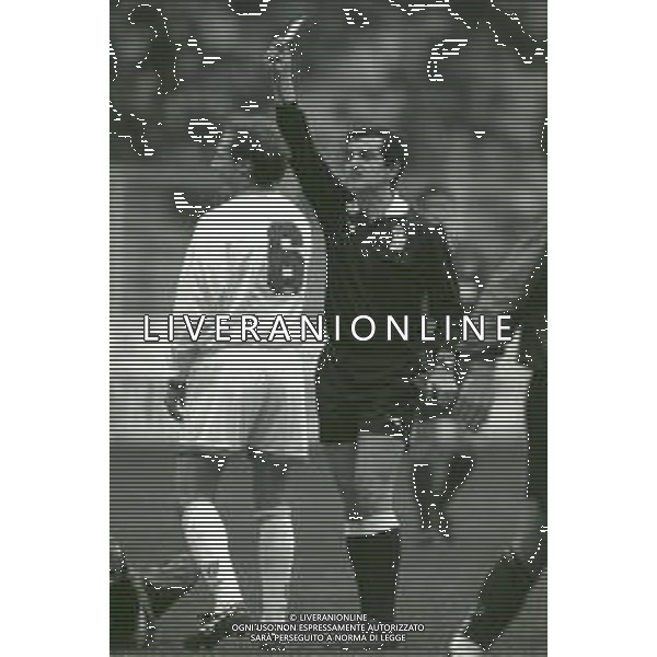 30-01-1994 GENOVA CAMPIONATO DI CALCIO SERIE A GENOA-PARMA 0-4 NELLA FOTO ARBITRO LUCI LUCIANO AG ALDO LIVERANI SAS