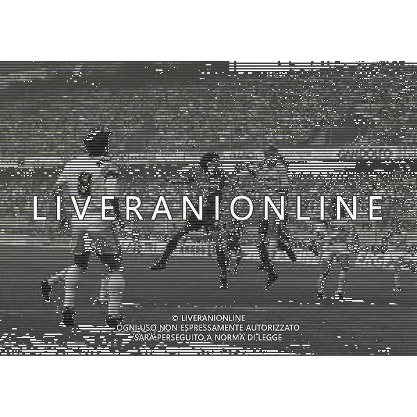 29-08-1993 GENOVA CAMPIONATO DI CALCIO SERIE A GENOA-ROMA 2-0 NELLA FOTO SILVANO BENEDETTI E NICOLA CARICOLA AG ALDO LIVERANI SAS