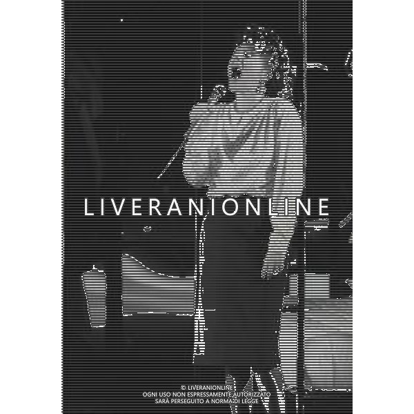 RETROSPETTIVA OMBRETTA COLLI CANTANTE E ATTRICE NELLA FOTO OMBRETTA COLLI NELL\'ANNO 1984 AG ALDO LIVERANI SAS 