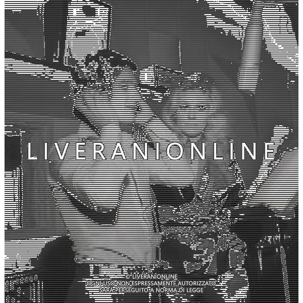 RETROSPETTIVA OMBRETTA COLLI CANTANTE E ATTRICE NELLA FOTO OMBRETTA COLLI NELL\'ANNO 1969 A MILANO IN SALA D\'INCISIONE AG ALDO LIVERANI SAS 