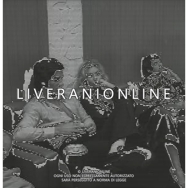 RETROSPETTIVA OMBRETTA COLLI CANTANTE E ATTRICE NELLA FOTO OMBRETTA COLLI NELL\'ANNO 1969 A MILANO IN SALA D\'INCISIONE AG ALDO LIVERANI SAS 