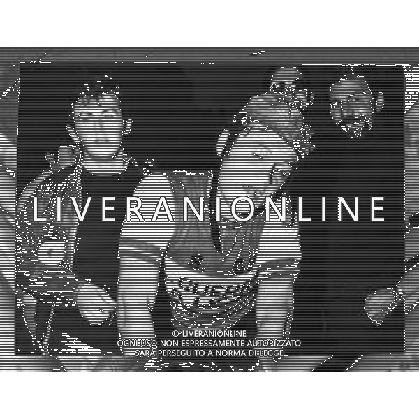 RETROSPETTIVA DEI FAMIGLIARI DEL CICLISTA LEARCO GUERRA NELLA FOTO I NIPOTI LEARCO E CARLO - RIPRODUZIONI FOTO - GENTILE CONCESSIONE DELLA FAMIGLIA GUERRA ©Archivio Giovanni Liverani / AGENZIA ALDO LIVERANI SAS