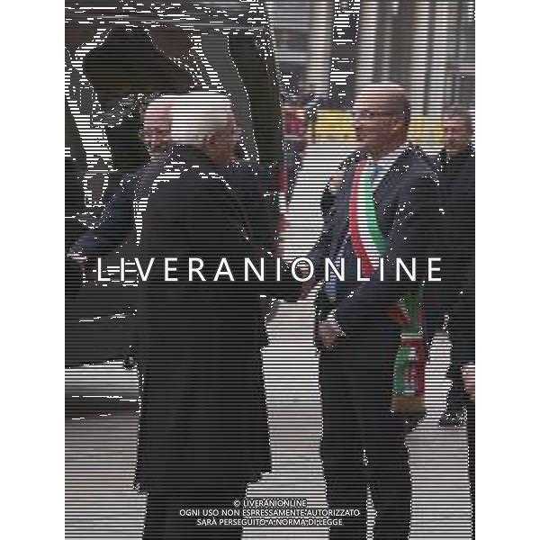 IL PRESIDENTE DELLA REPUBBLICA SERGIO MATTARELLA ALL\'INAUGURAZIONE DELL\'ANNO ACCADEMICO DELL\'UNIVERSITÀ\' \'UNIMORE\' AL TEATRO ARIOSTO DI REGGIO EMILIA 01.12.2022 NELLA FOTO IL PRESIDENTE DELLA REGIONE EMILIA ROMAGNA STEFANO BONACCINI E IL SINDACO LUCA VECCHI ©SANTANDREA / AGENZIA ALDO LIVERANI SAS