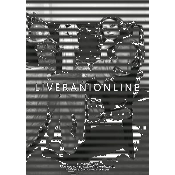 RETROSPETTIVA TAMARA BARONI ATTRICE NELLA FOTO TAMARA BARONI A MILANO NELL\'ANNO 1964 AG ALDO LIVERANI SAS