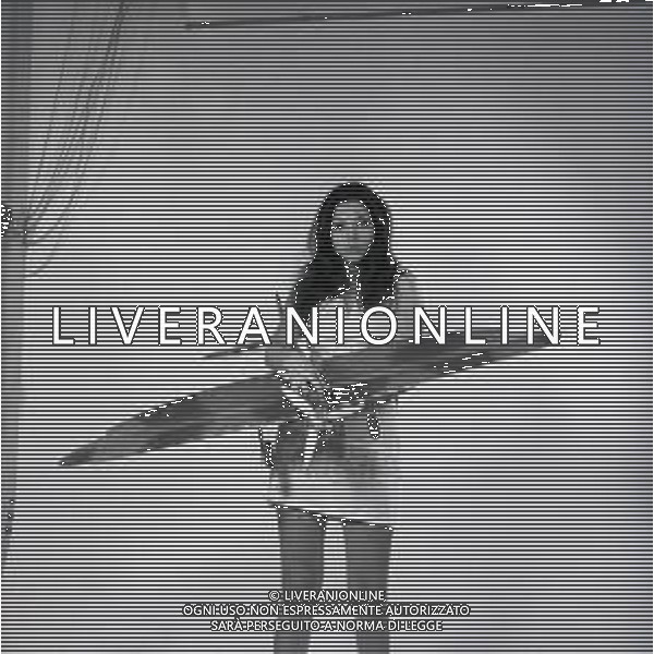 RETROSPETTIVA TAMARA BARONI ATTRICE NELLA FOTO TAMARA BARONI A MILANO NELL\'ANNO 1969 AG ALDO LIVERANI SAS