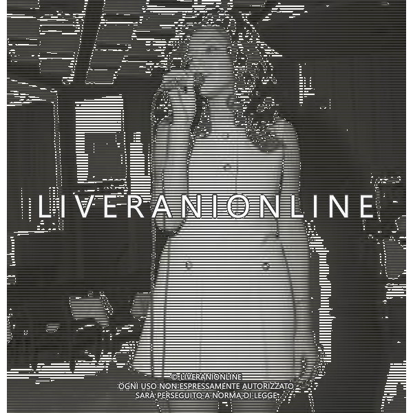 RETROSPETTIVA TAMARA BARONI ATTRICE NELLA FOTO TAMARA BARONI A MODENA NELL\'ANNO 1970 AG ALDO LIVERANI SAS