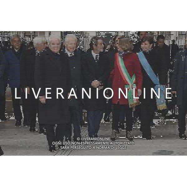TVRG Bocconi Monti Mattarella nella foto l\'arrivo del Presidente Sergio Mattarella, subito dietro Mario Monti e sulla DX Attilio Fontana Milano 07-12-2022 L\'universita\' Bocconi saluta Mario Monti, presente tra gli altri il Presidente della Repubblica Sergio Mattarella foto Roberto Garavaglia/ag. Aldo Liverani sas/ AGENZIA ALDO LIVERANI SAS