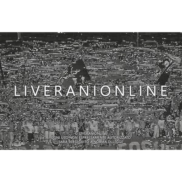 30-08-1989 GENOVA 2 TURNO DI COPPA ITALIA GENOA-SAMPDORIA 0-1 NELLA FOTO TIFOSI GENOA AG ALDO LIVERANI SAS