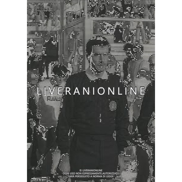 03-12-1989 GENOVA CAMPIONATO DI CALCIO SERIE A GENOA-VERONA 0-1 NELLA FOTO ARBITRO PIERO CECCARINI AG ALDO LIVERANI SAS