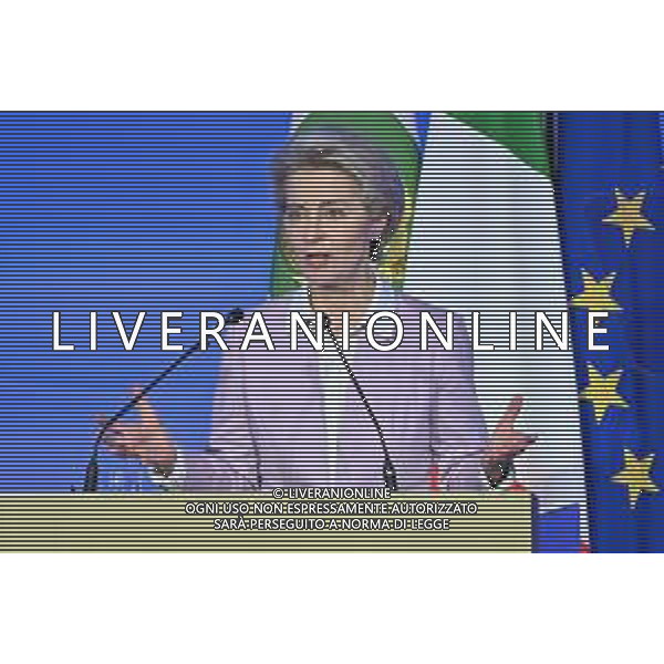 TVRG Bocconi Monti Mattarella nella foto Ursula von der Leyen presidente della commissione europea Milano 07-12-2022 L\'universita\' Bocconi saluta Mario Monti, presente tra gli altri il Presidente della Repubblica Sergio Mattarella foto Roberto Garavaglia/ag. Aldo Liverani sas / AGENZIA ALDO LIVERANI SAS